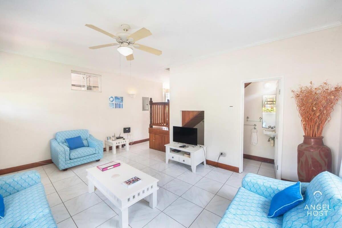 2-Story Townhome With Private Pool, Ideal For Group! Christchurch Exterior foto